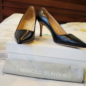 Manolo Blahnik BB 70 Black Leather Pumps Sz 39.5